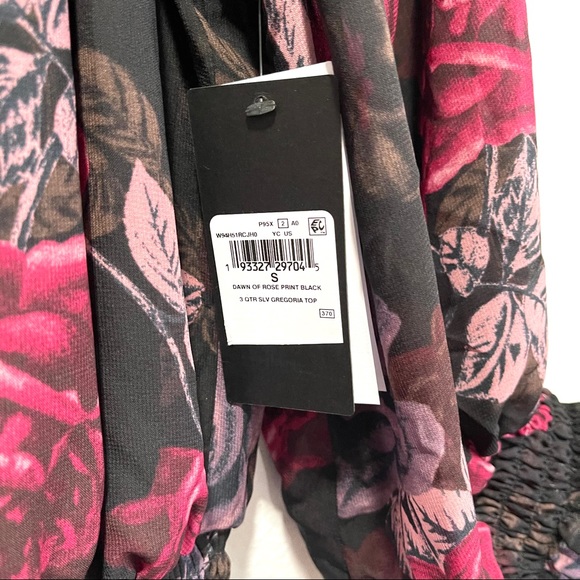 GUESS Black Floral Sleeve Scoop Neck Top - Picture 7 of 8